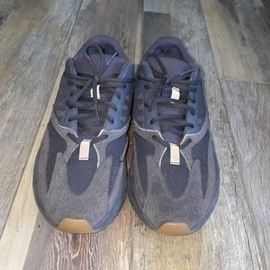 Used Adidas Yeezy Boost 700 Utility Black